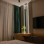 Апартаменты Luxurious By Casa David 2025 *