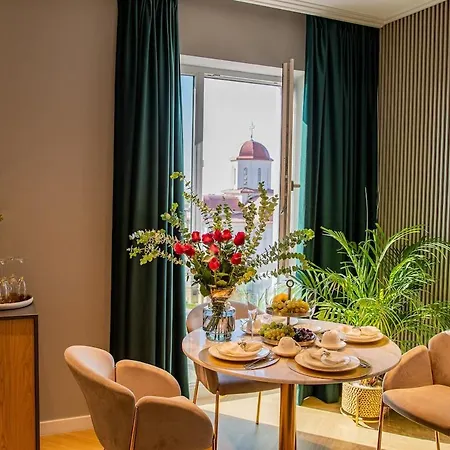 Luxurious By Casa David 2025