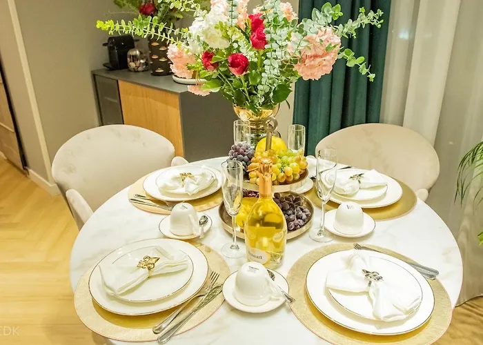 Luxurious By Casa David 2025